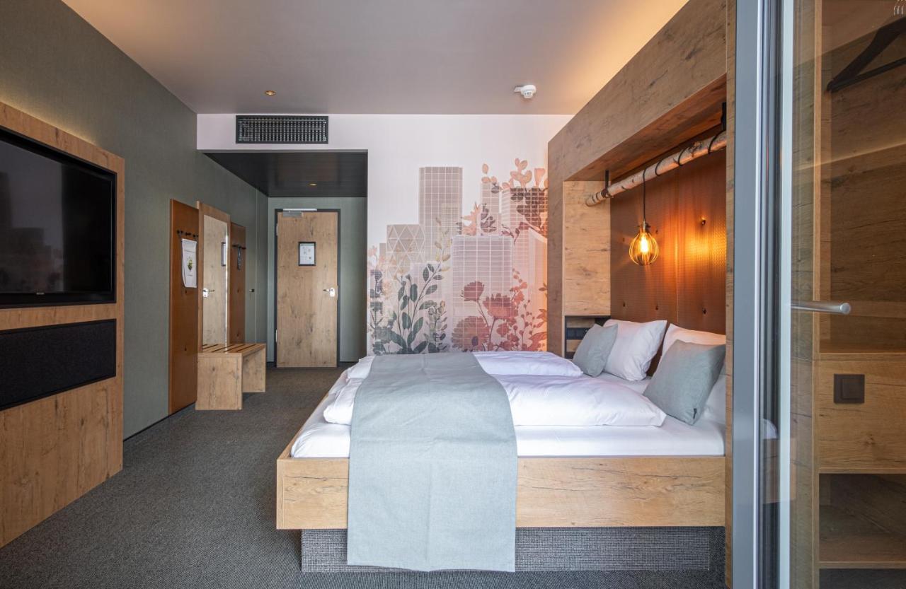 Riku Hotel Göppingen Eksteriør bilde