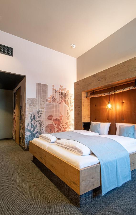 Riku Hotel Göppingen Eksteriør bilde