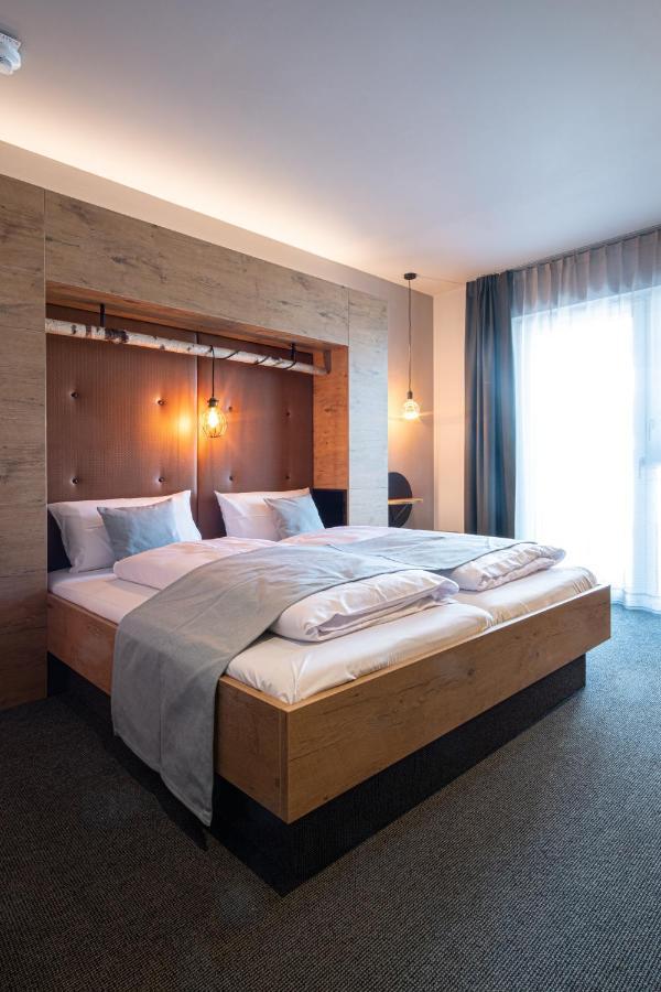 Riku Hotel Göppingen Eksteriør bilde